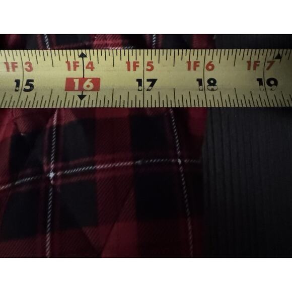 Croft & Barrow Buffalo Plaid Red Black Quilted Zip Up Pockets Adjustable Vest M - Picture 7 of 9